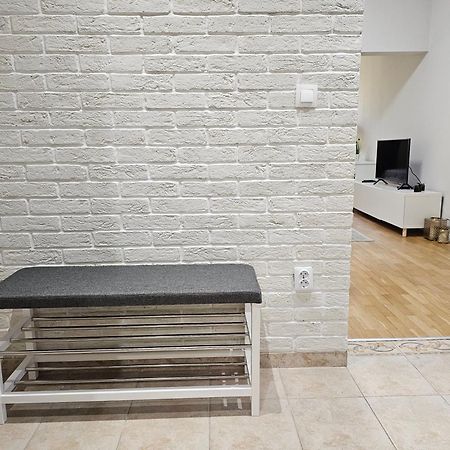 Spacious Aristocratic Apt. With A Colourful View София Екстериор снимка