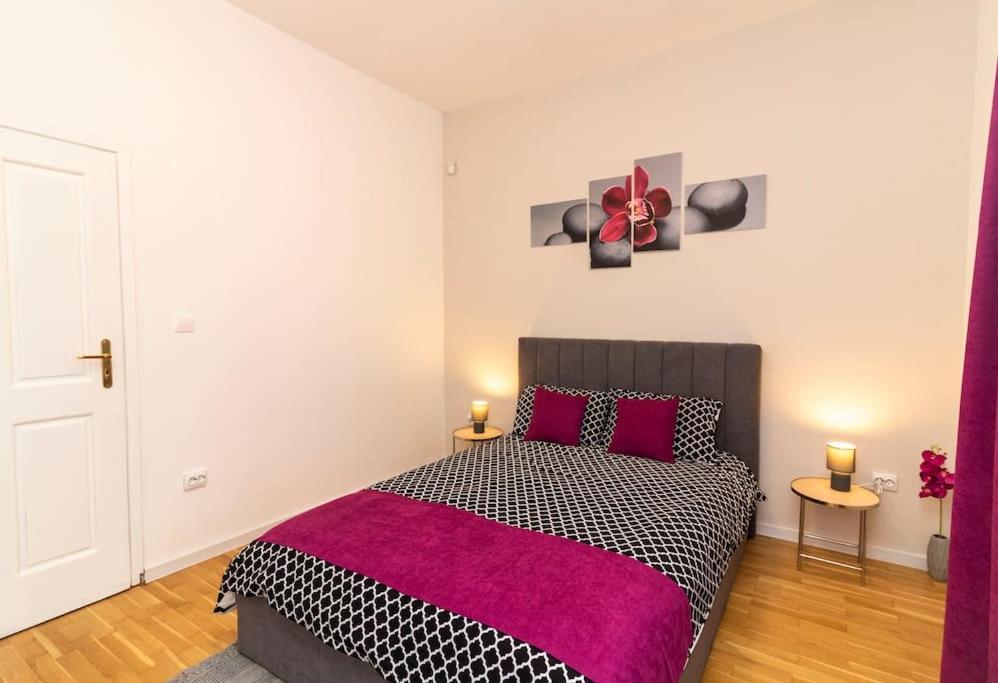 Spacious Aristocratic Apt. With A Colourful View София Екстериор снимка
